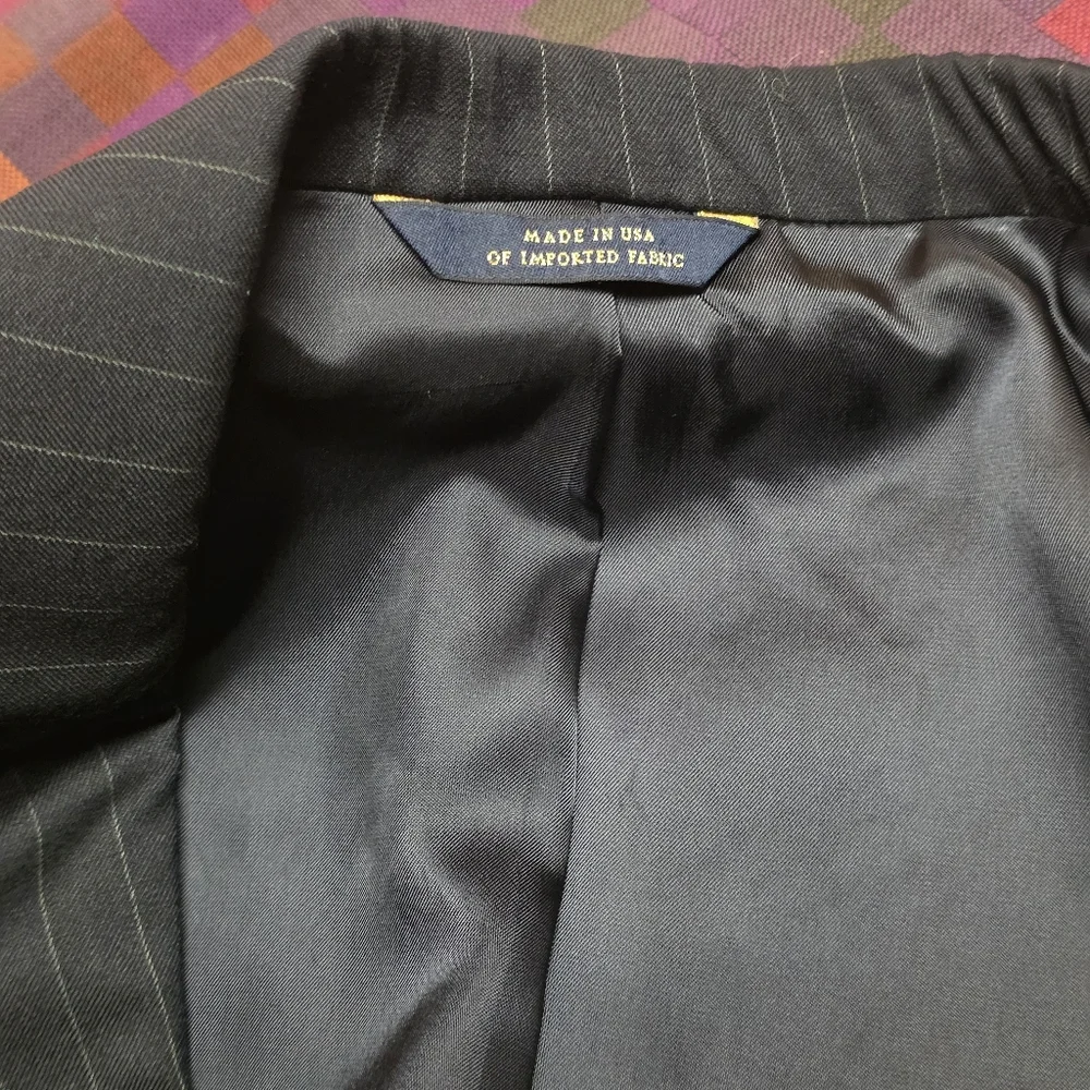 MADE IN USA VINTAGE BROOKS BROTHERS SUIT 100% WOOL